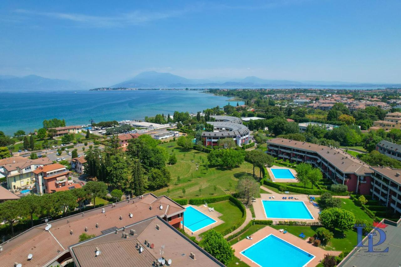Desenzanoloft Official Partner Marriott Homes & Villas - Dolce Vita With Garden And Pools 代森扎诺-德尔加达 外观 照片