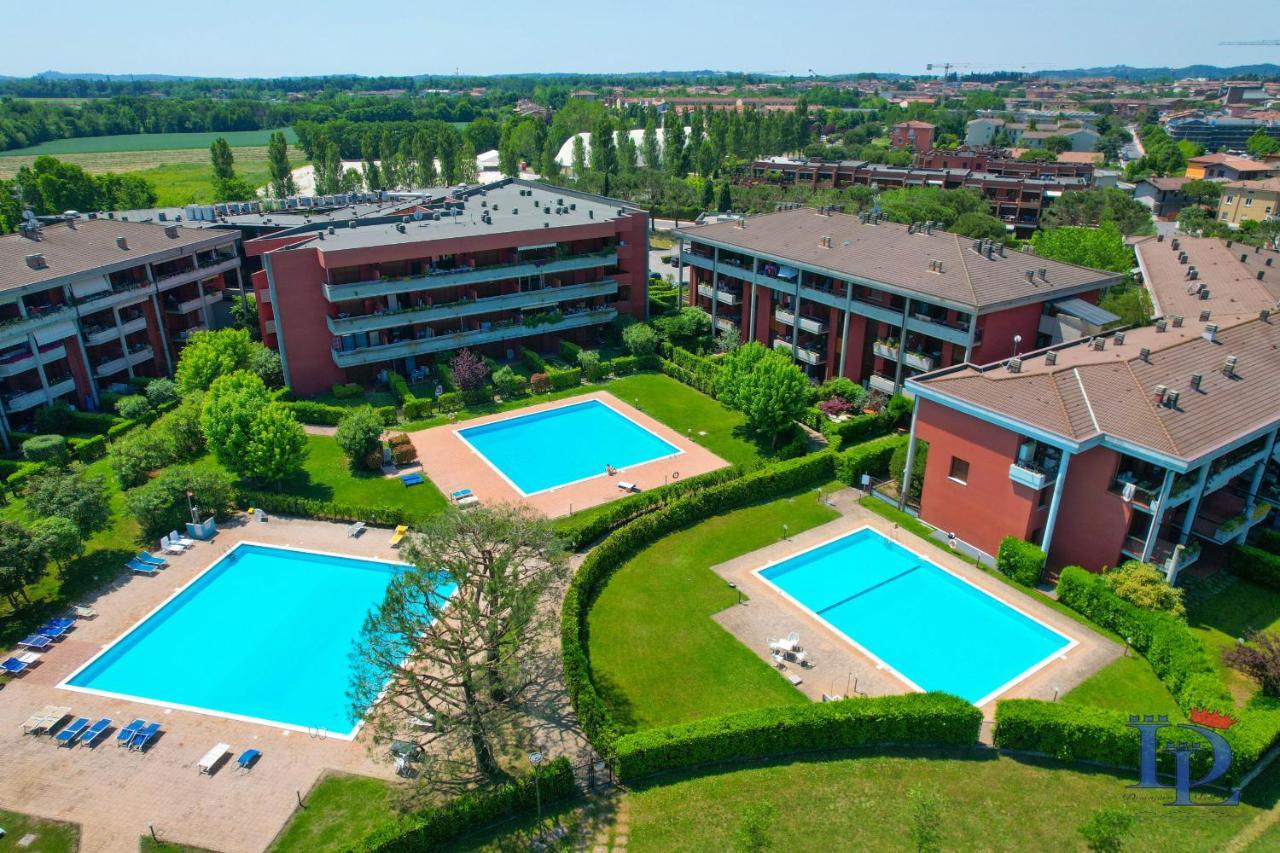Desenzanoloft Official Partner Marriott Homes & Villas - Dolce Vita With Garden And Pools 代森扎诺-德尔加达 外观 照片