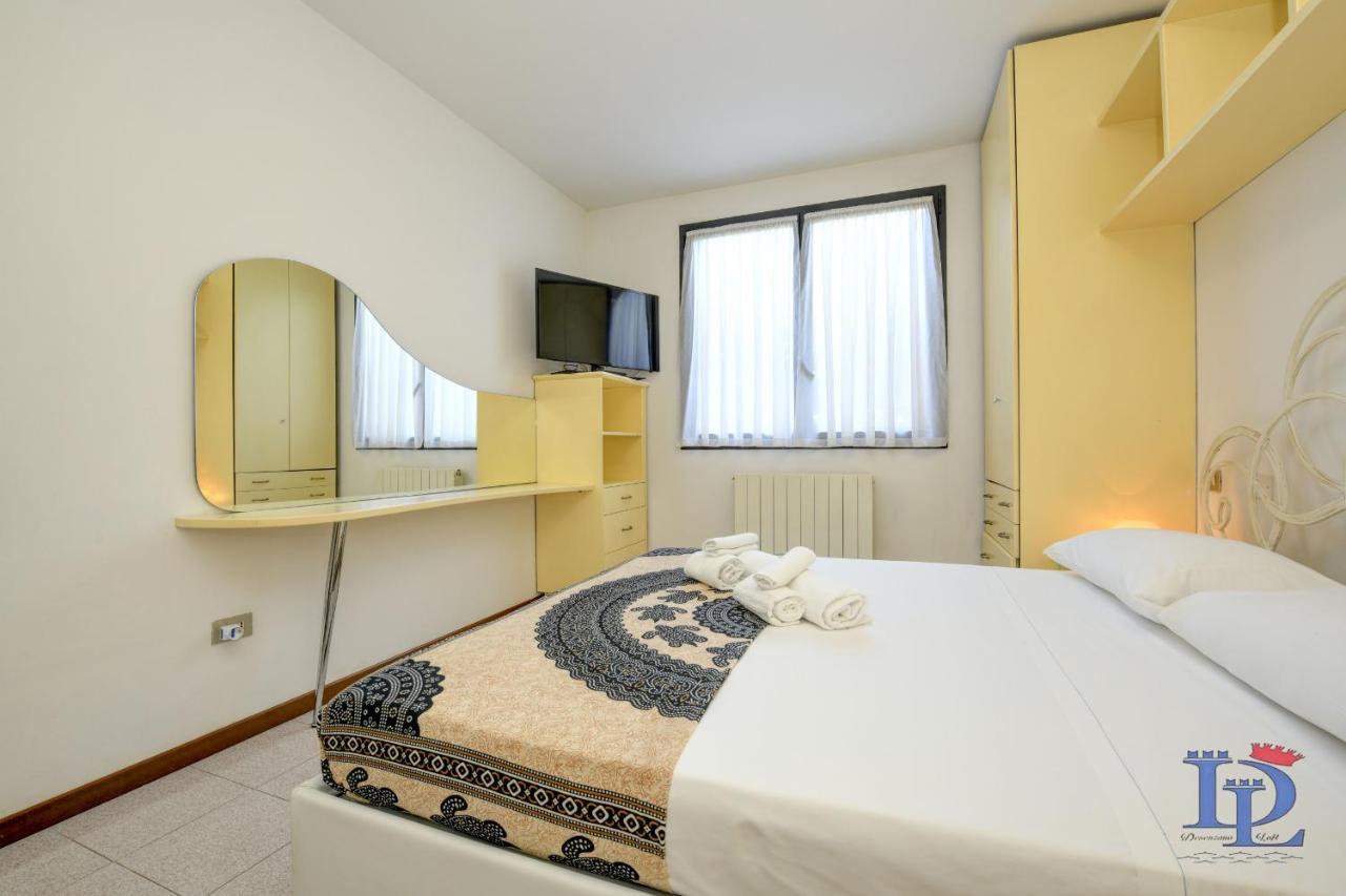 Desenzanoloft Official Partner Marriott Homes & Villas - Dolce Vita With Garden And Pools 代森扎诺-德尔加达 外观 照片