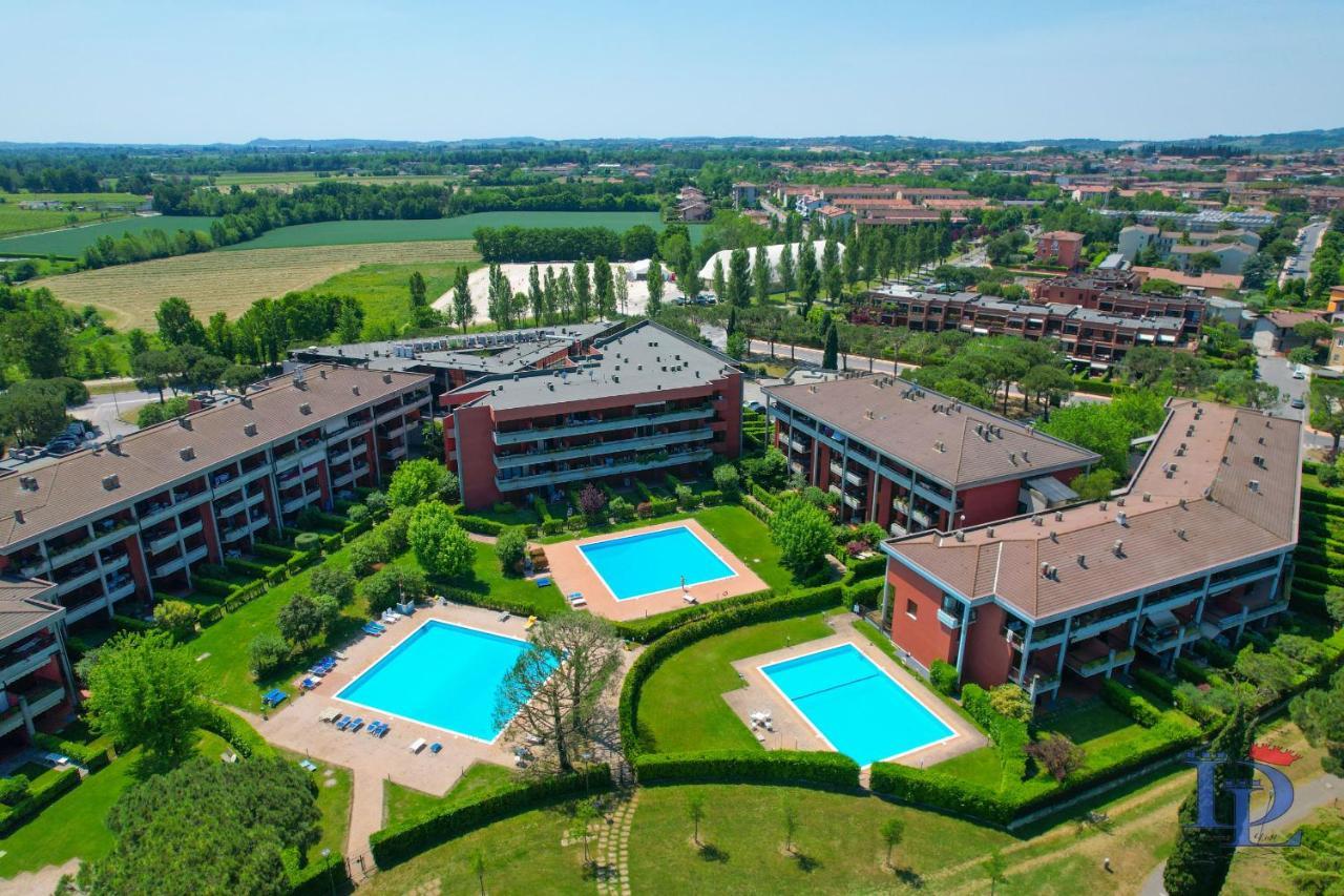 Desenzanoloft Official Partner Marriott Homes & Villas - Dolce Vita With Garden And Pools 代森扎诺-德尔加达 外观 照片
