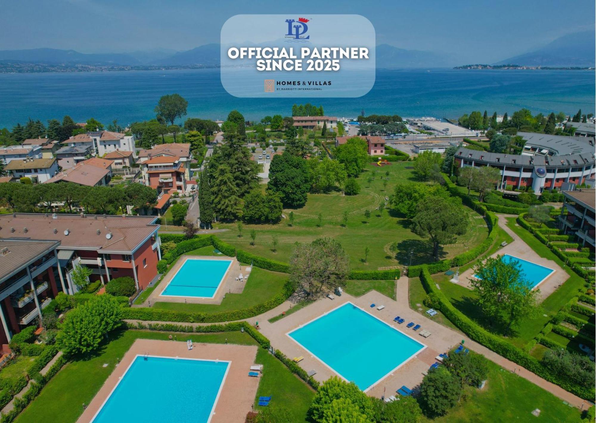 Desenzanoloft Official Partner Marriott Homes & Villas - Dolce Vita With Garden And Pools 代森扎诺-德尔加达 外观 照片